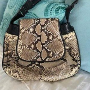 shoulder bag
